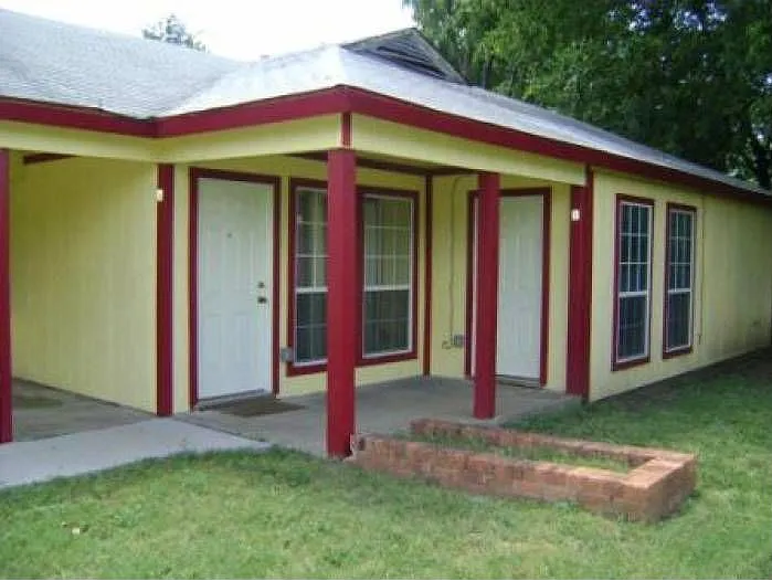 Property main image