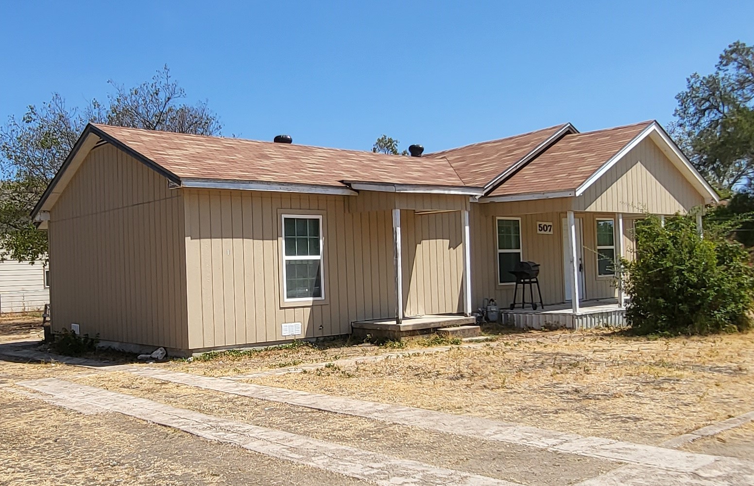 Property thumbnail image
